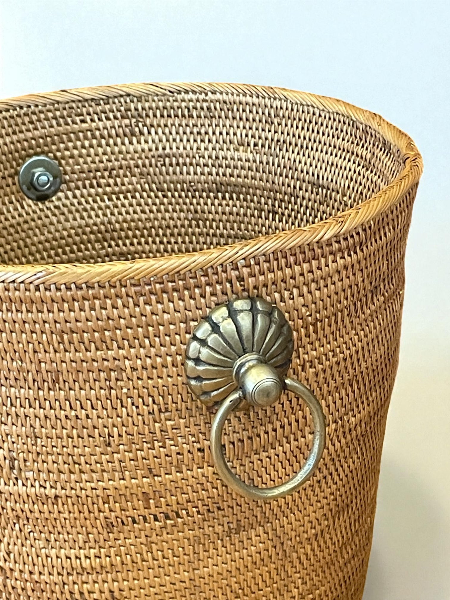 BAI-247SIN-S アタ製真鍮取っ手ごみ箱(無地・φ28×H30)無料配送