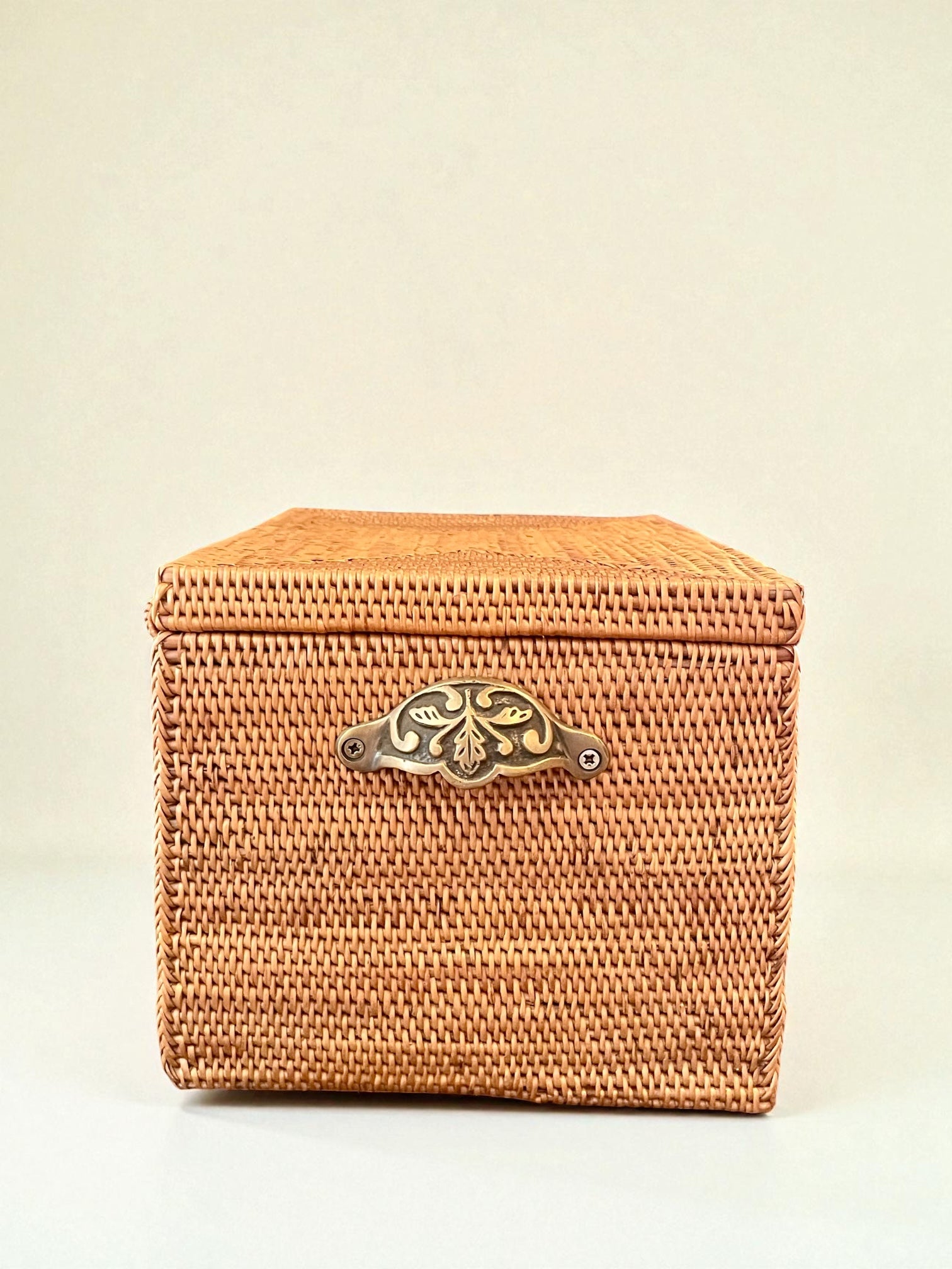 BAX-351SIN アタブラス蓋付き収納ボックス(W26×D18×H16)無料配送