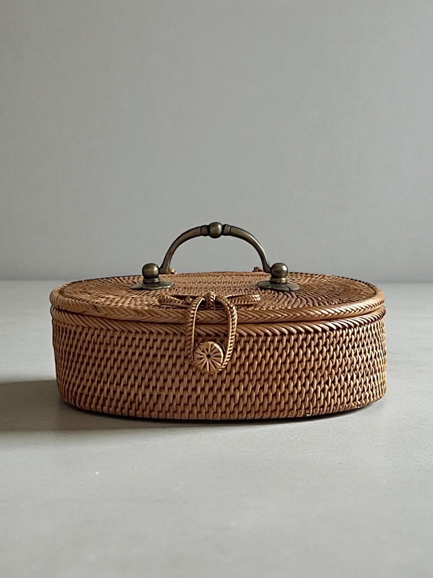 BAX-463 真鍮取っ手楕円バスケット (無地・W20xD15XH6.5)