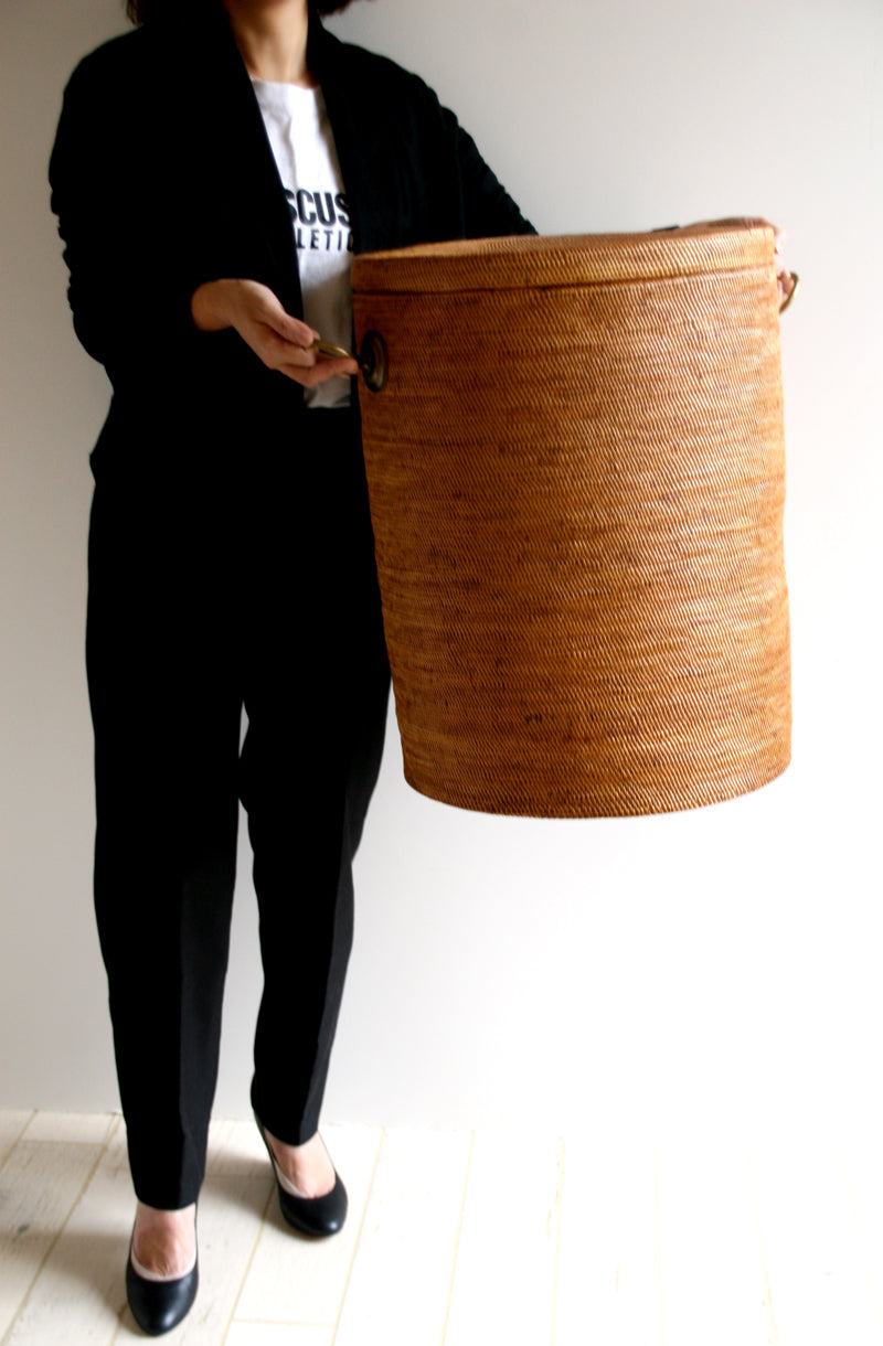 BAX-416SIN 真鍮取っ手蓋付き円柱バスケット(無地・φ40×H50)無料配送