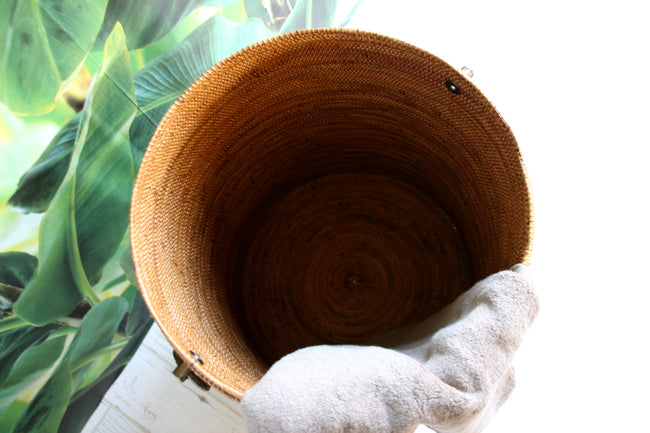 BAX-416SIN-M 真鍮取っ手蓋付き円柱バスケット(黒模様・φ42×H50)無料配送