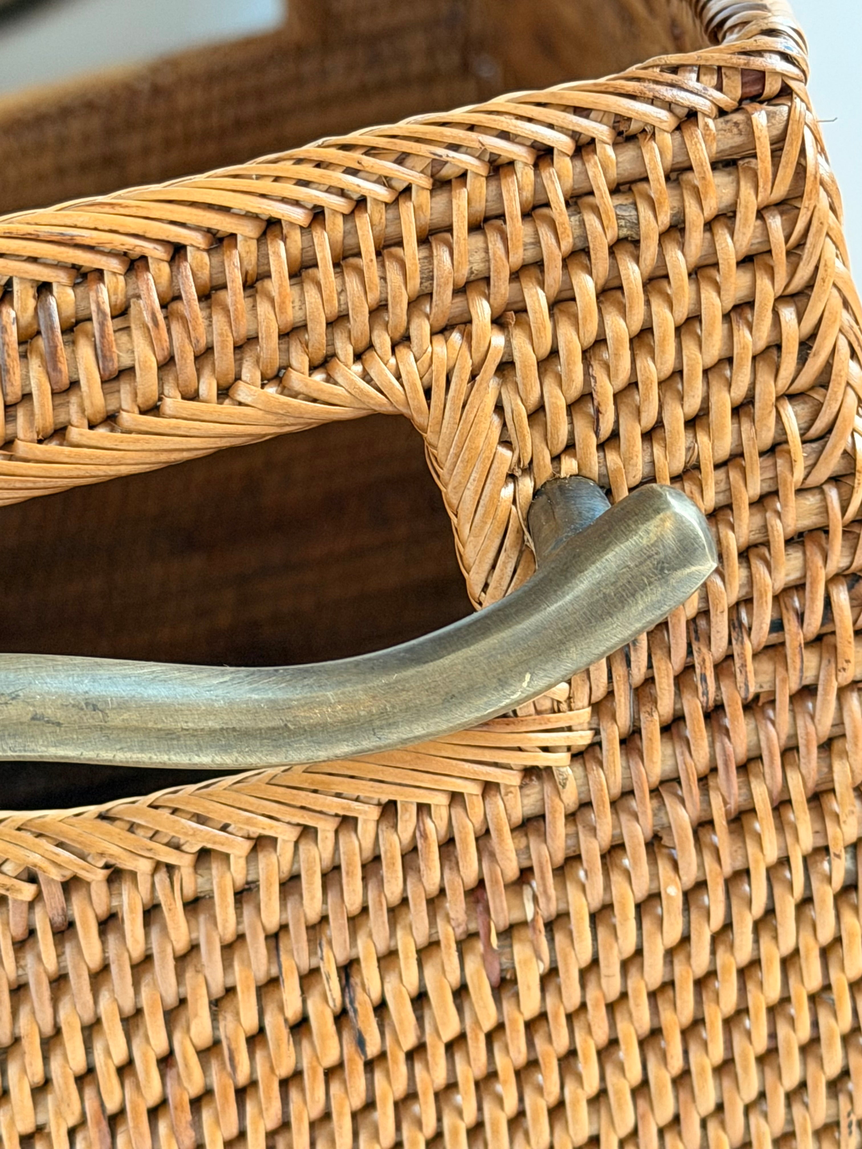 A4雑誌収納用 アタブラス薄型バスケット | 多用途かご | SOA