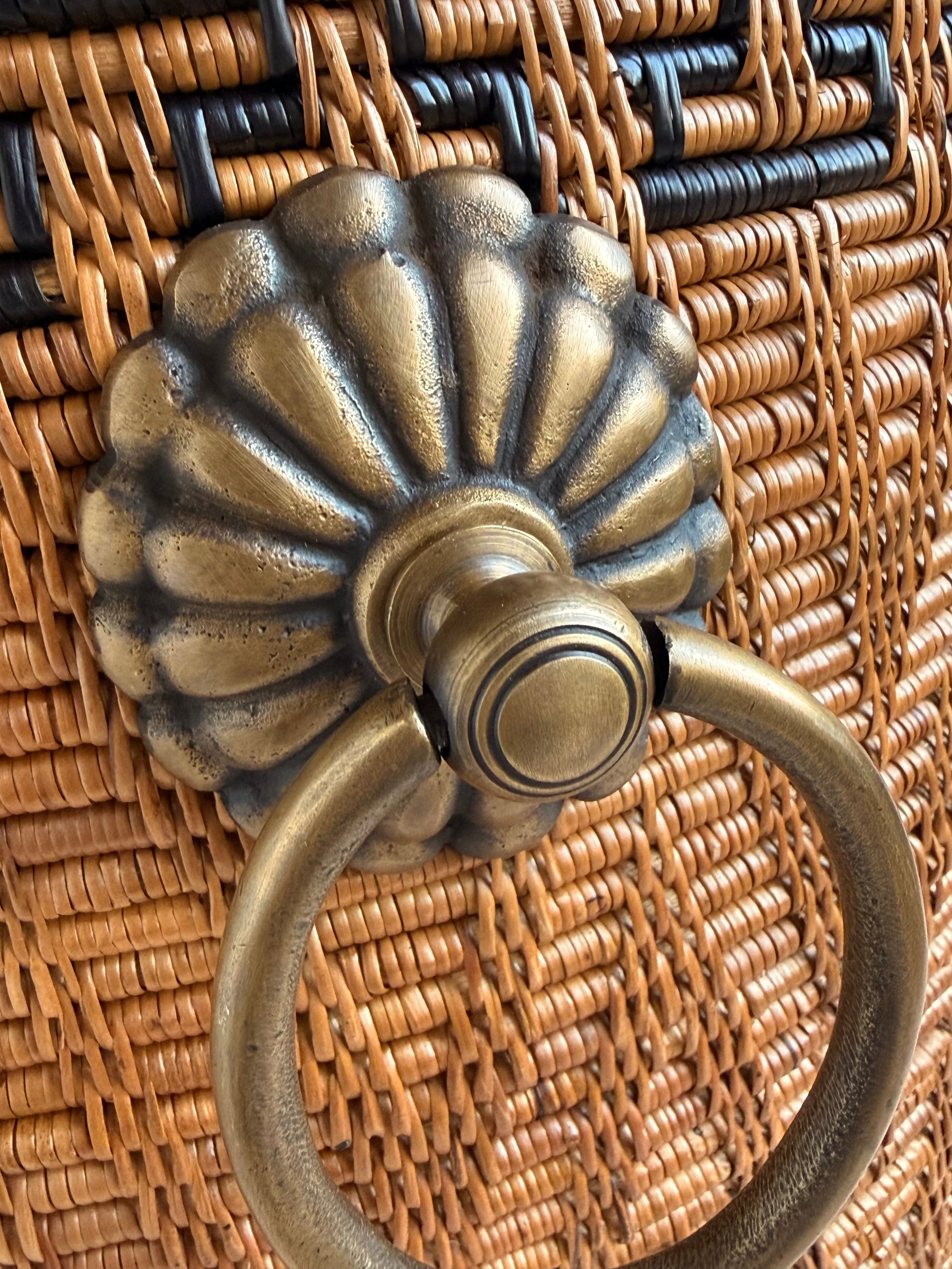 BAX-416SIN-M　真鍮取っ手蓋付き円柱バスケット（黒模様・φ４2×Ｈ50）無料配送