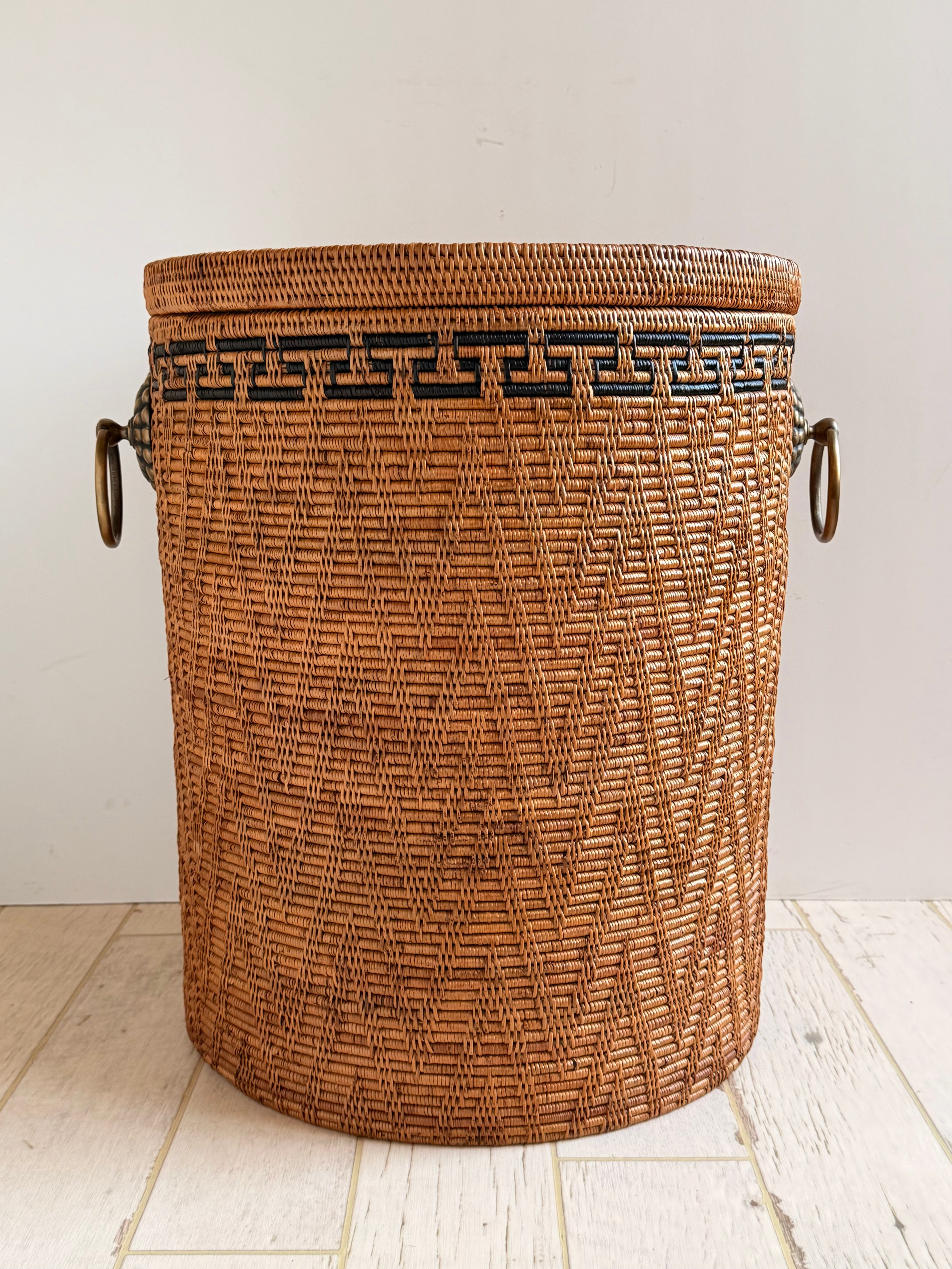 BAX-416SIN-M　真鍮取っ手蓋付き円柱バスケット（黒模様・φ４2×Ｈ50）無料配送