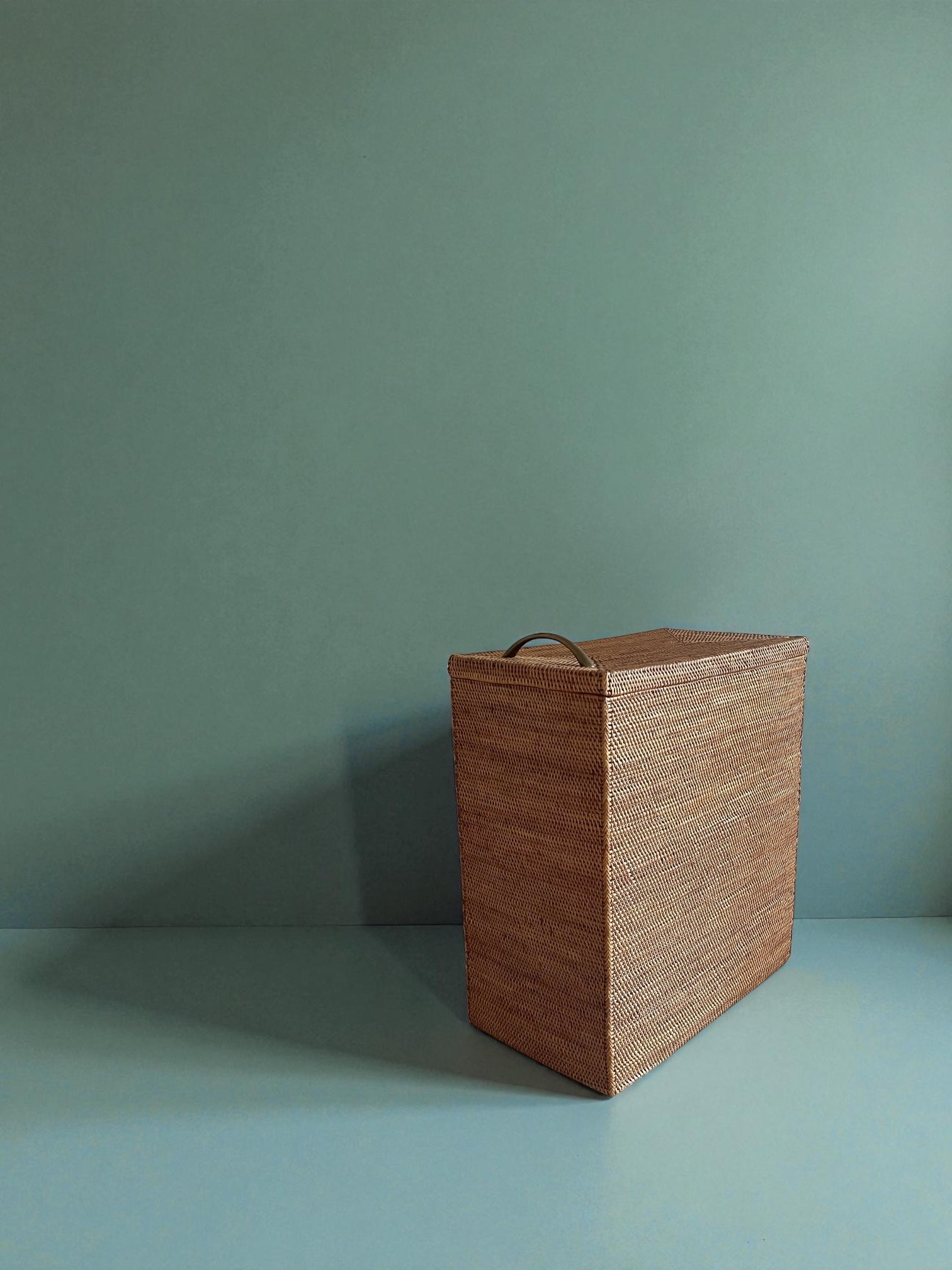 BAX-270SIN　真鍮取っ手スリムランドリーボックス収納ボックス（ウェーブ・無地•Ｗ20×Ｄ35×Ｈ40）無料配送