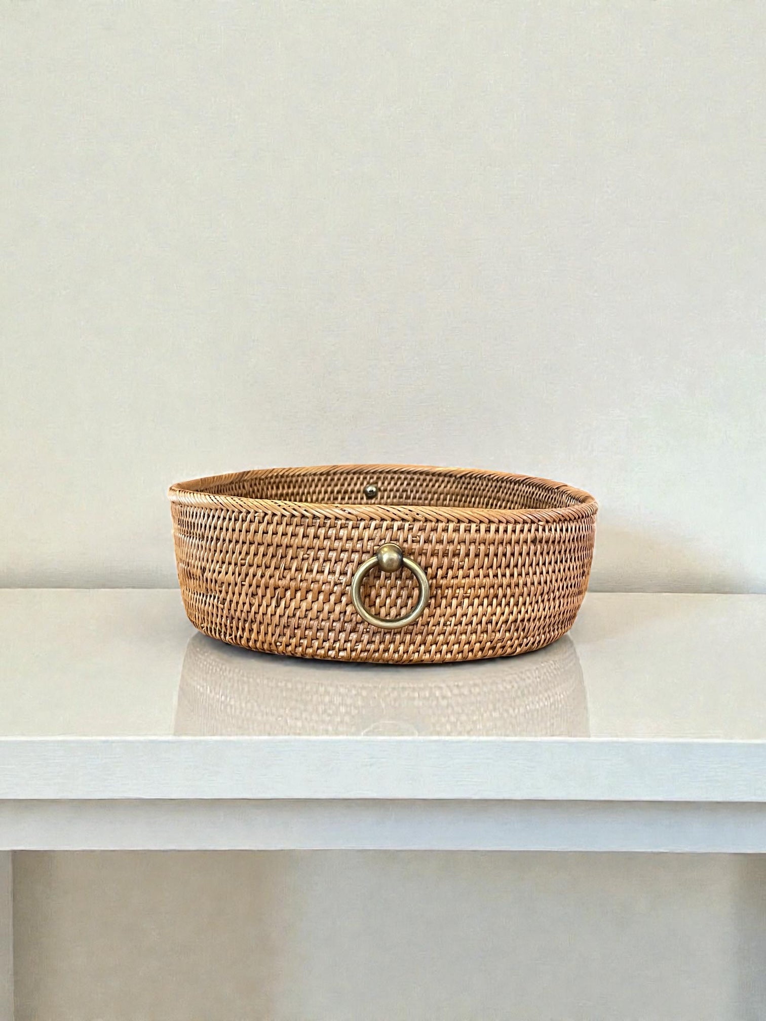 BAK-304SIN　真鍮取っ手楕円トレイ（W27.5×D18×H5）